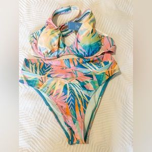 CUPSHE Dreamland Tropical Underwire Bralette & Cheeky Bikini Set size L